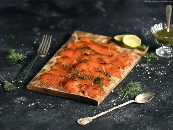 Saumon Gravlax avec sauce à l'Aneth